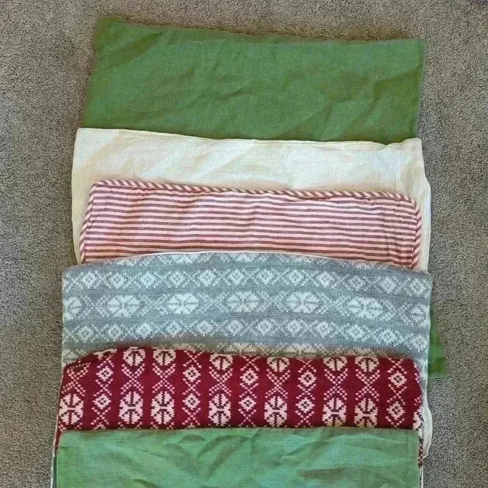 Ikea (5) and (1) pottery barn throw pillow covers 19x19